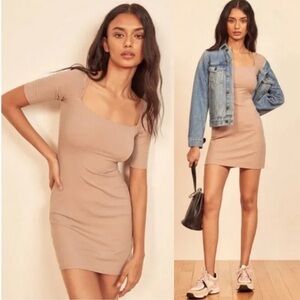 Reformation Sarita Dress Sand Size Small Ribbed Slim Fit Square Neck‎ Minimalist